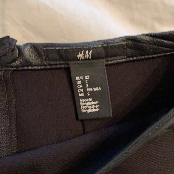 Black and faux leather skirt - Picture 5 of 5